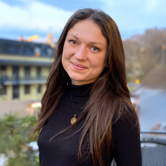 Portrait von Anna Fadzeyeva